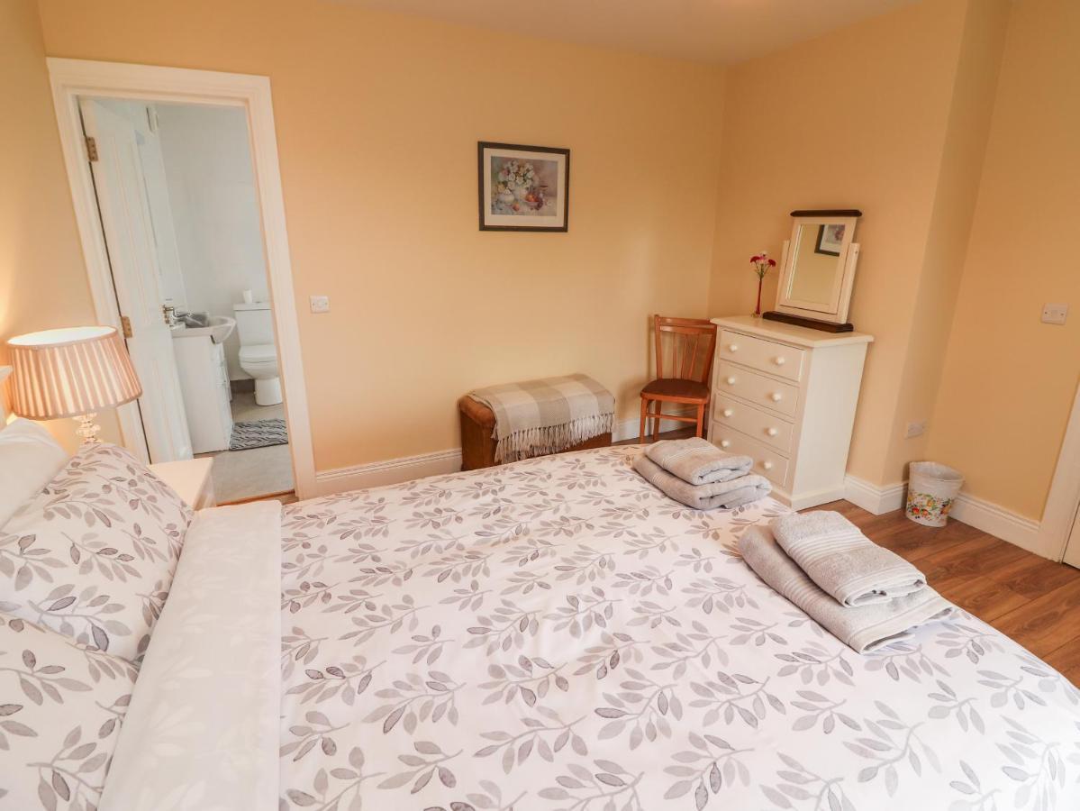 Meadow View Villa Ennis Dış mekan fotoğraf