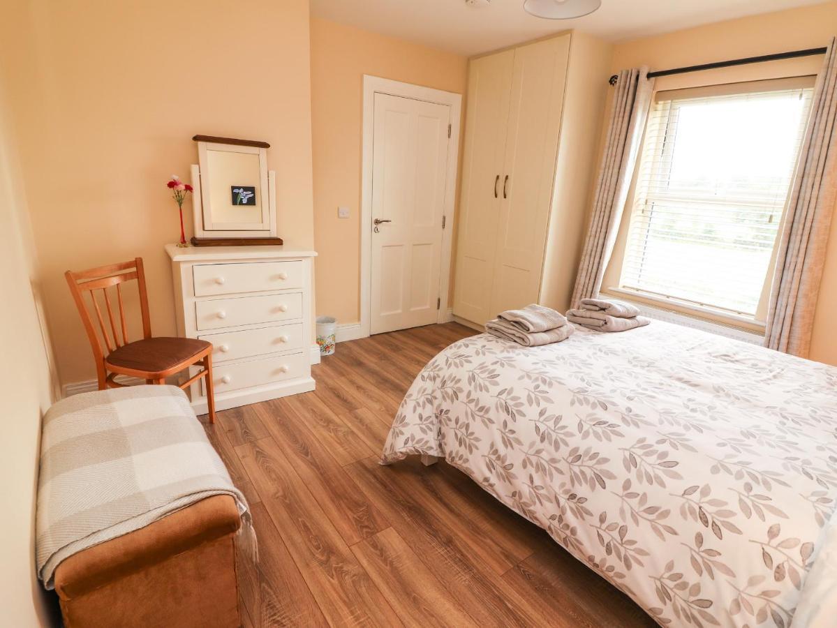 Meadow View Villa Ennis Dış mekan fotoğraf