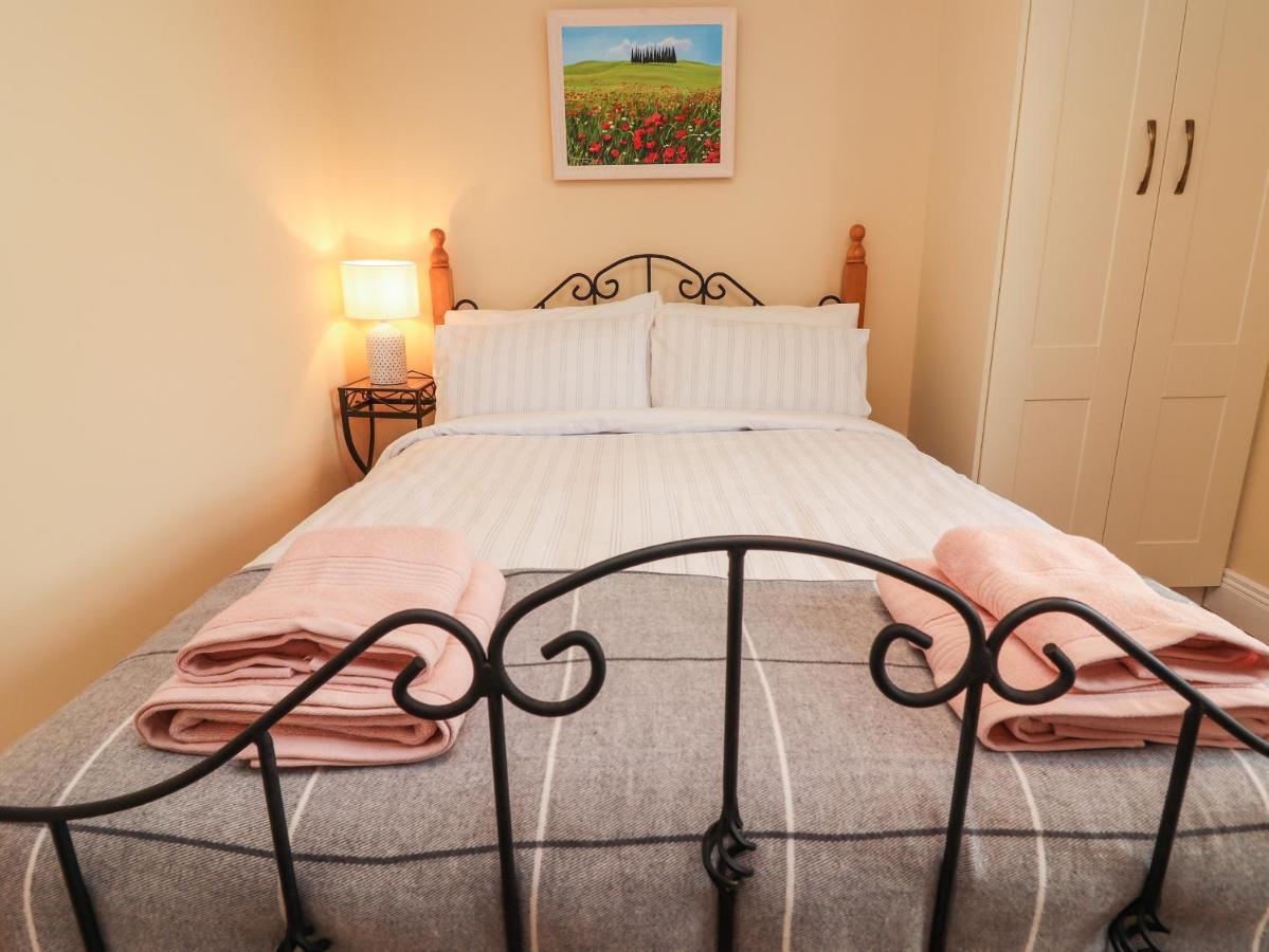 Meadow View Villa Ennis Dış mekan fotoğraf